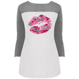 Belles & Shells Camo kiss T-Shirt